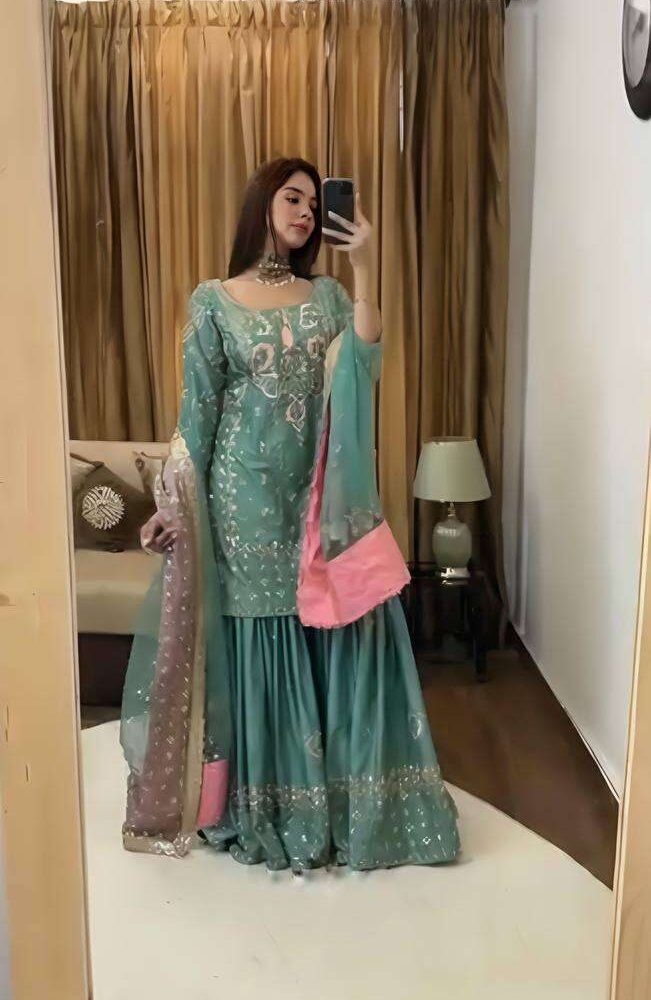 Pakistani Kurti